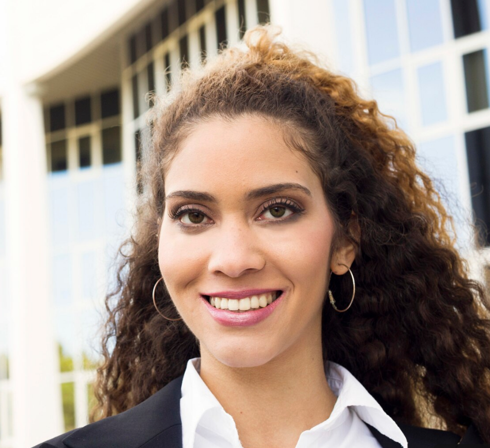 Renata L., Branding Cimed